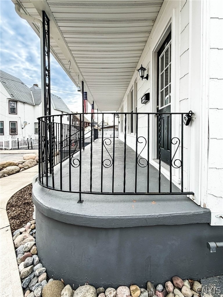1017 White Place - Photo 28