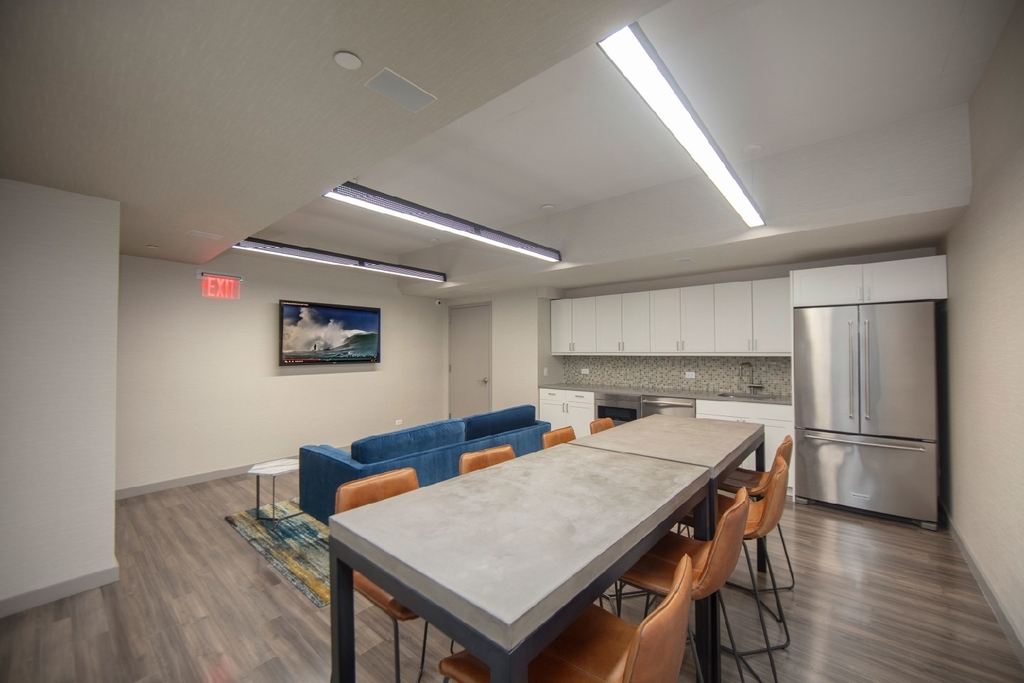 East 34st - Photo 6