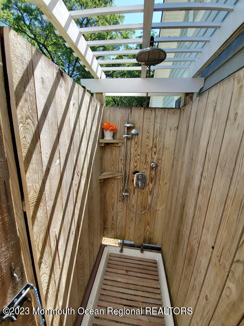 218 Bridge Avenue - Photo 15