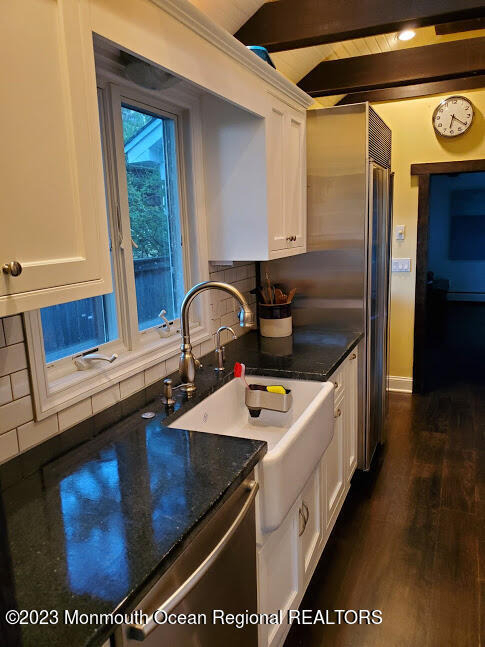 218 Bridge Avenue - Photo 5