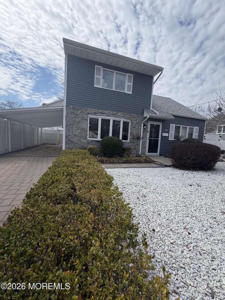 3104 Sunset Avenue - Photo 0
