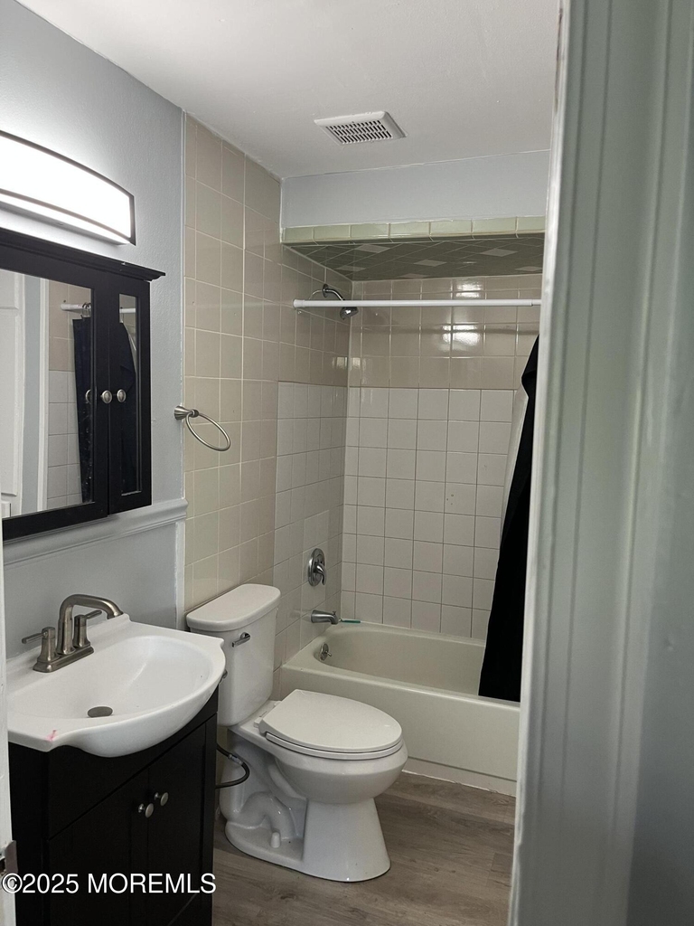 140 Main Street - Photo 2