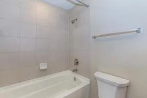 2991 Lakeside Drive - Photo 3