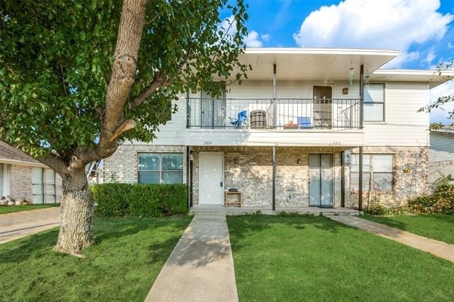 3309 Fallmeadow Street - Photo 1