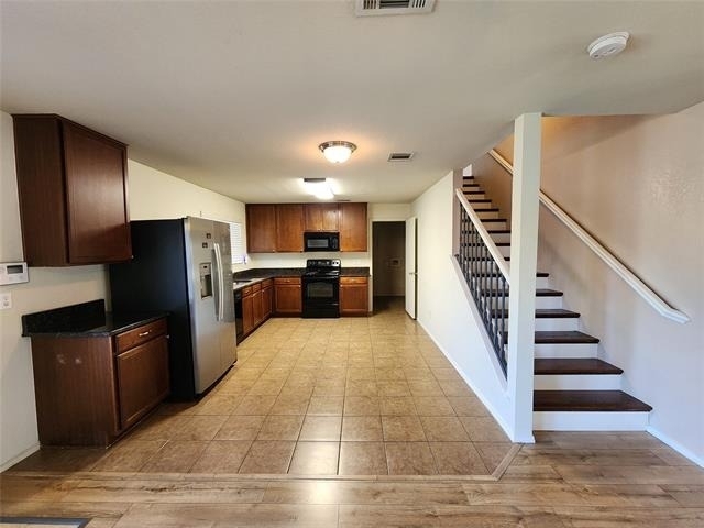 5709 Valley Stream Way - Photo 5