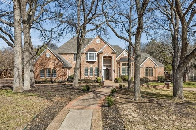 2900 Creek View Drive - Photo 0