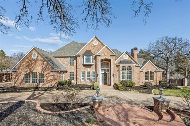 2900 Creek View Drive - Photo 2