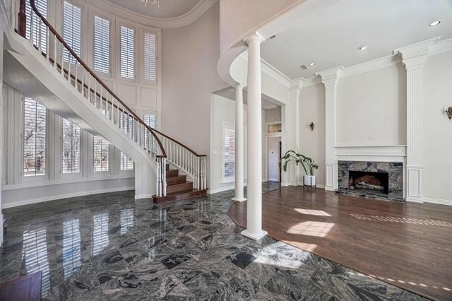 2900 Creek View Drive - Photo 3