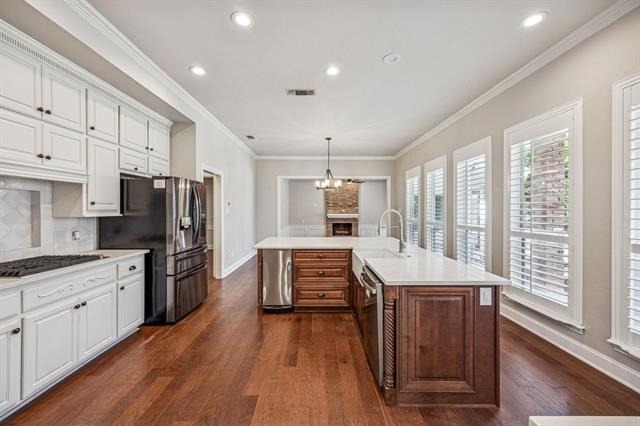 2900 Creek View Drive - Photo 7