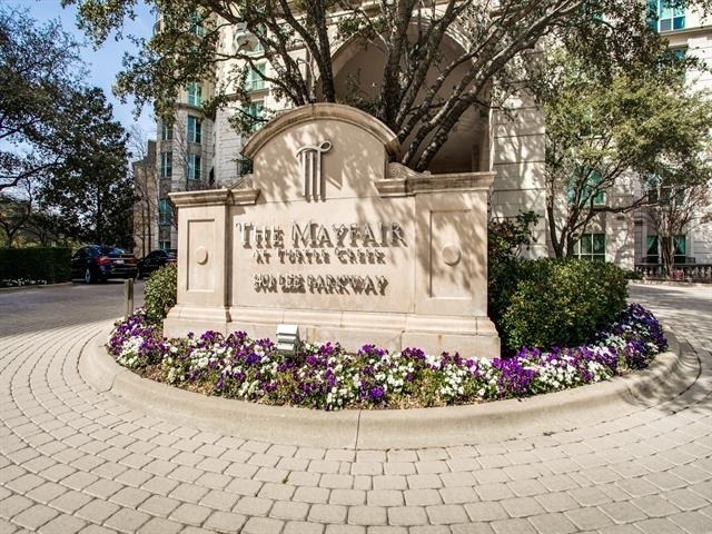3401 Lee Parkway - Photo 1