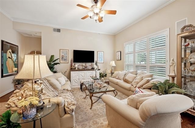 3401 Lee Parkway - Photo 4