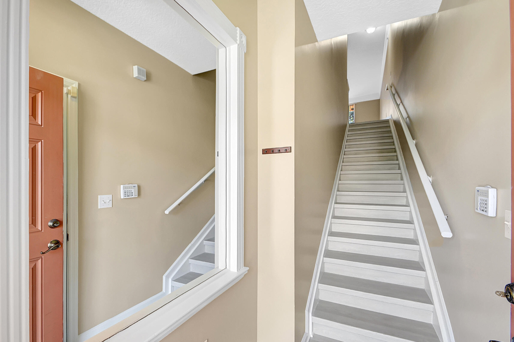 2030 Alta Meadows Lane - Photo 1
