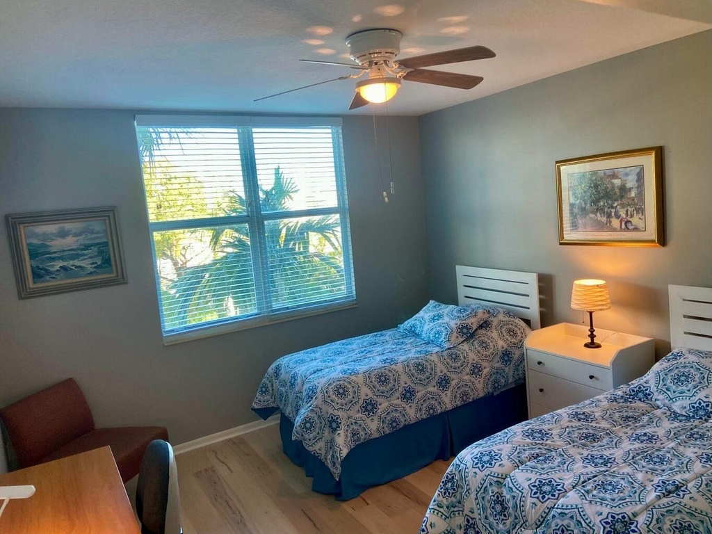 802 W Windward Way - Photo 13
