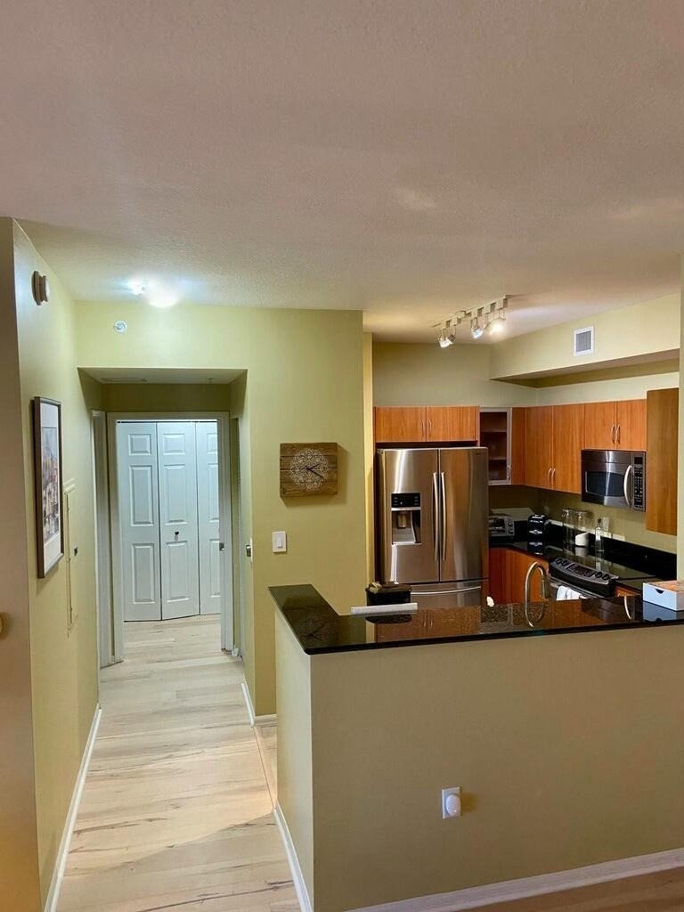 802 W Windward Way - Photo 10
