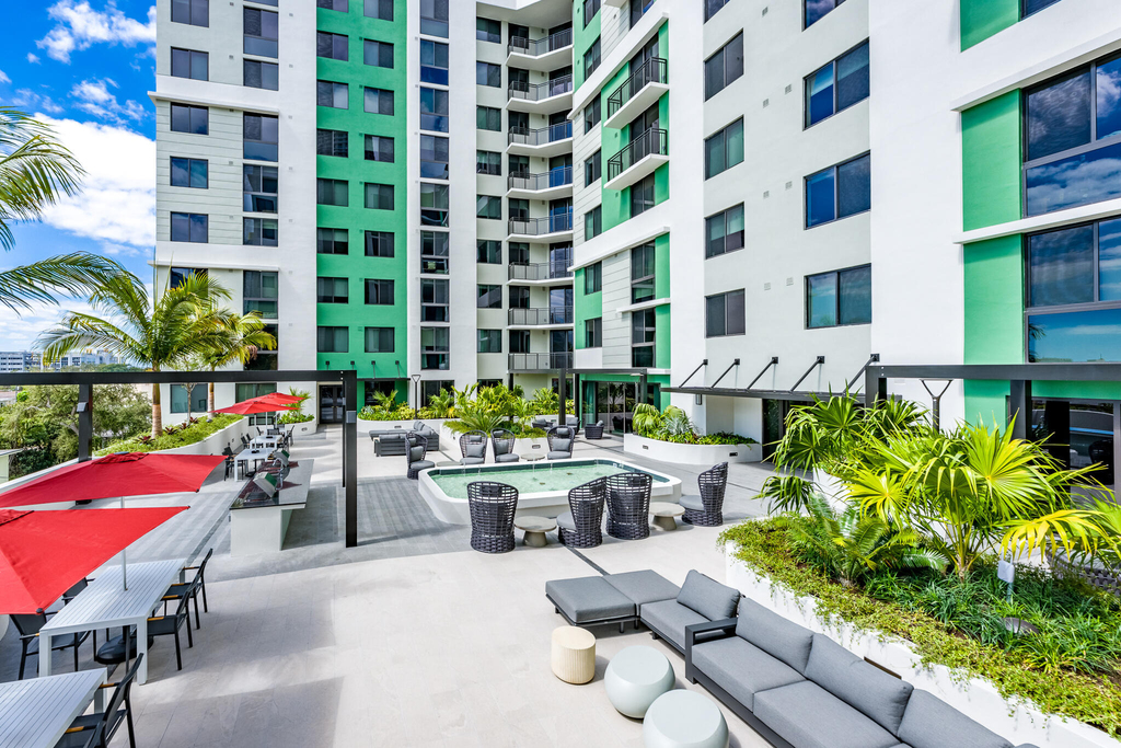 450 Sw 5th Street - Photo 5