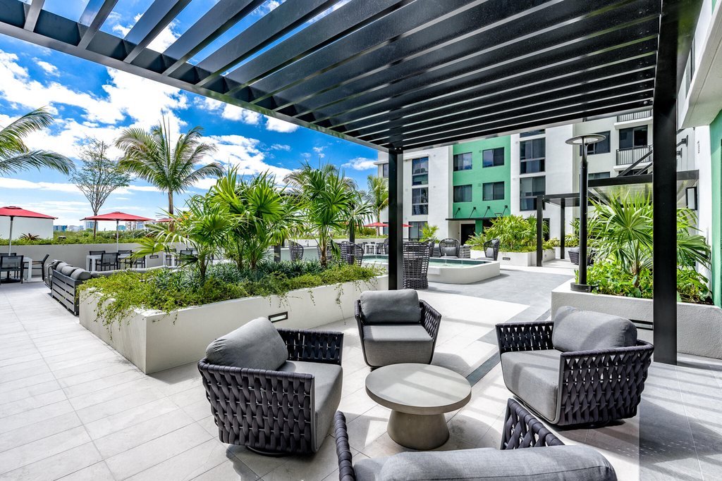 450 Sw 5th Street - Photo 4