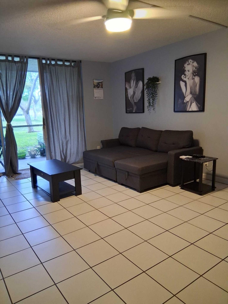 3161 Nw 47th Terrace - Photo 1