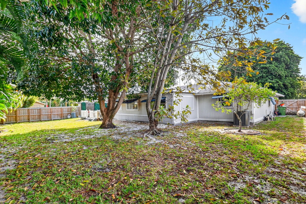 320 Riverdale Road - Photo 41