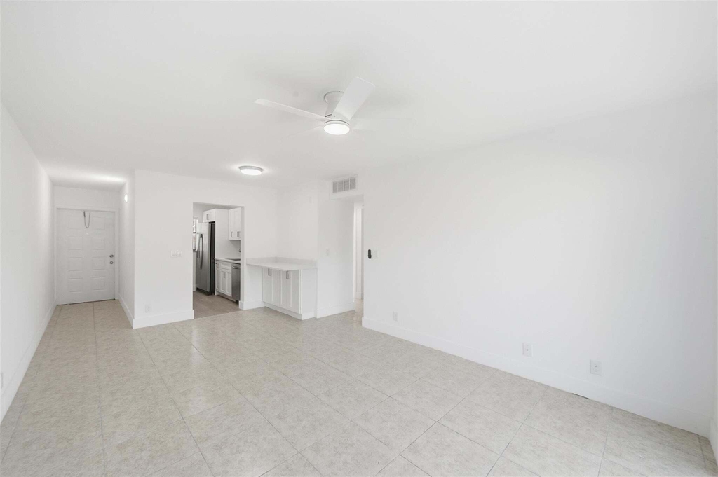 3228 Coral Ridge - Photo 2
