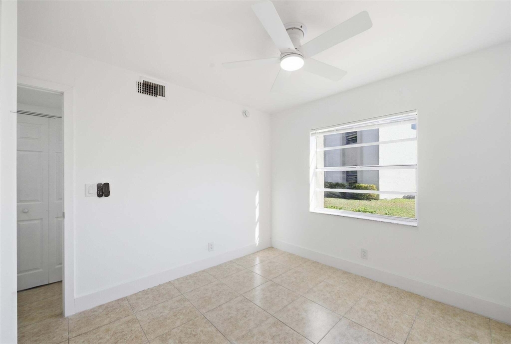 3228 Coral Ridge - Photo 23