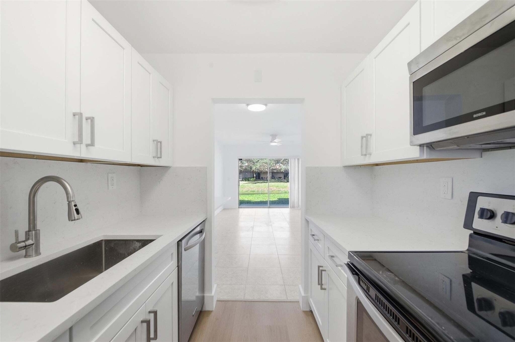 3228 Coral Ridge - Photo 12