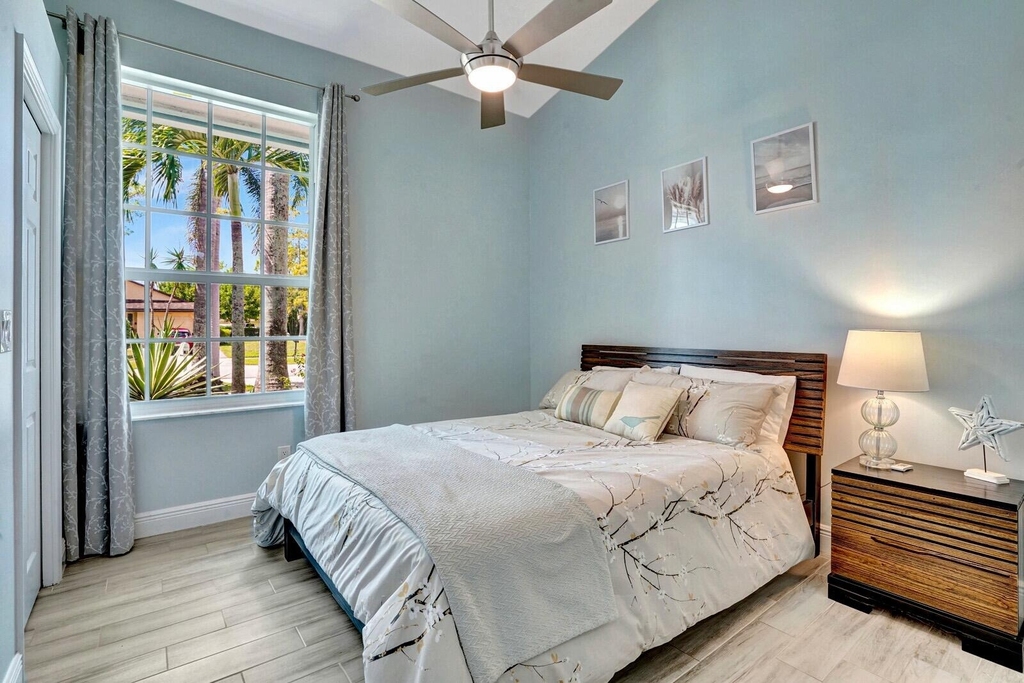 1212 Mulberry Place - Photo 11