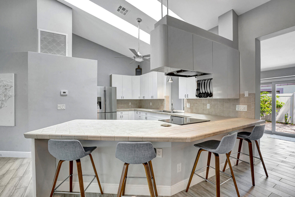 1212 Mulberry Place - Photo 7