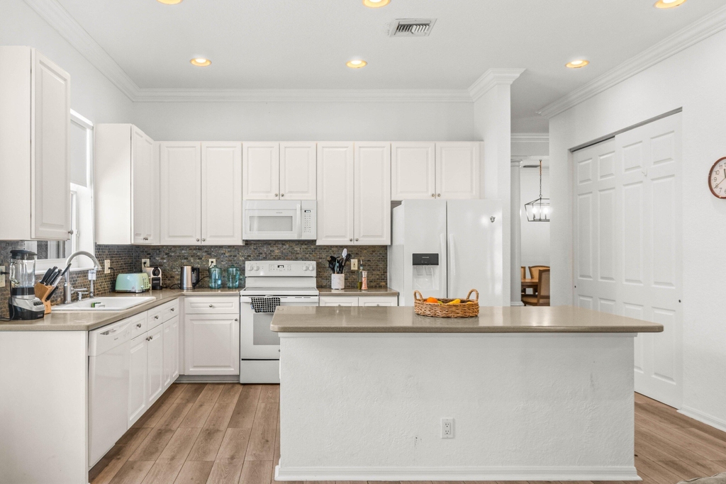 4621 Windward Cove Lane - Photo 3