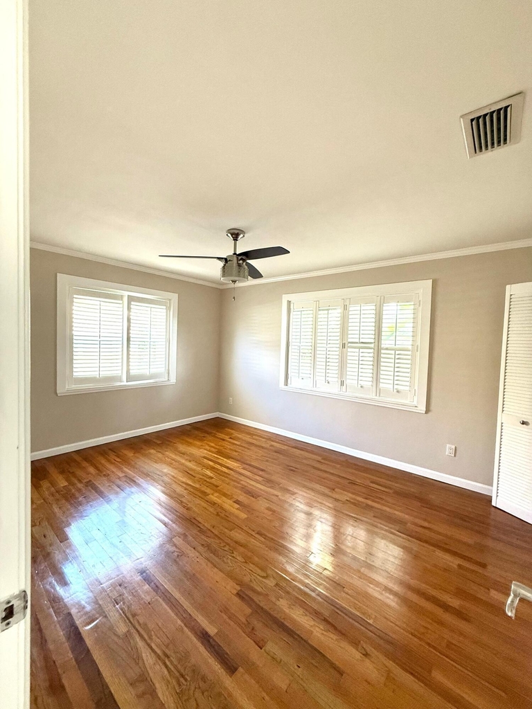 1527 Mayo Street - Photo 32