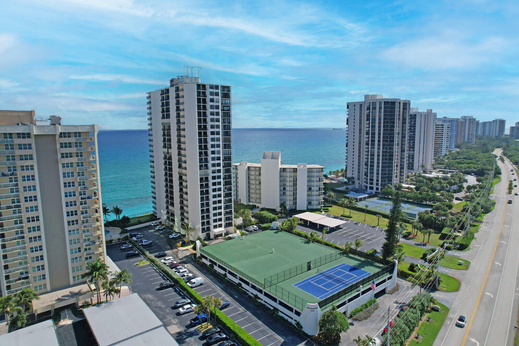 5420 N Ocean Drive - Photo 5