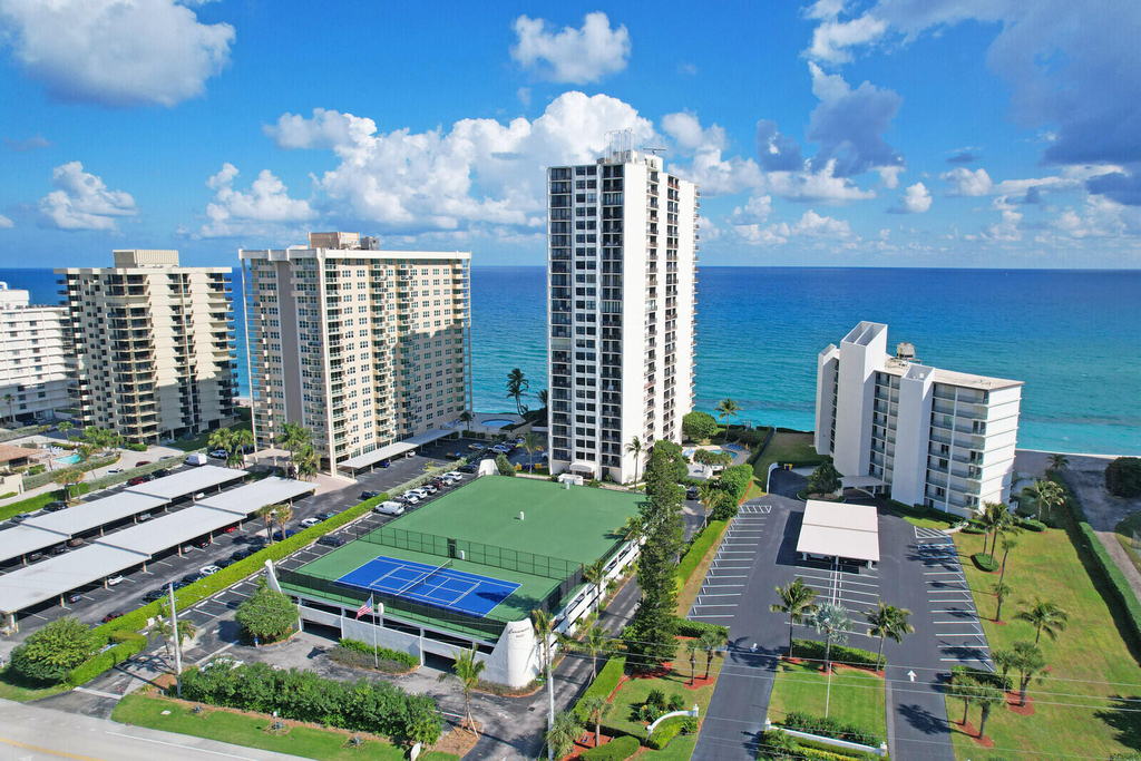 5420 N Ocean Drive - Photo 10