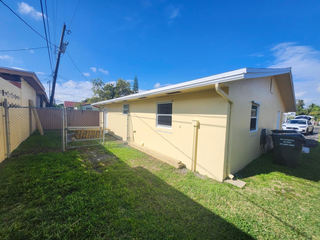 511 N 60th Way - Photo 13