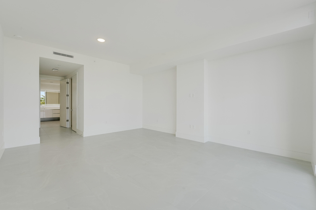 220 Lake Shore Drive - Photo 19