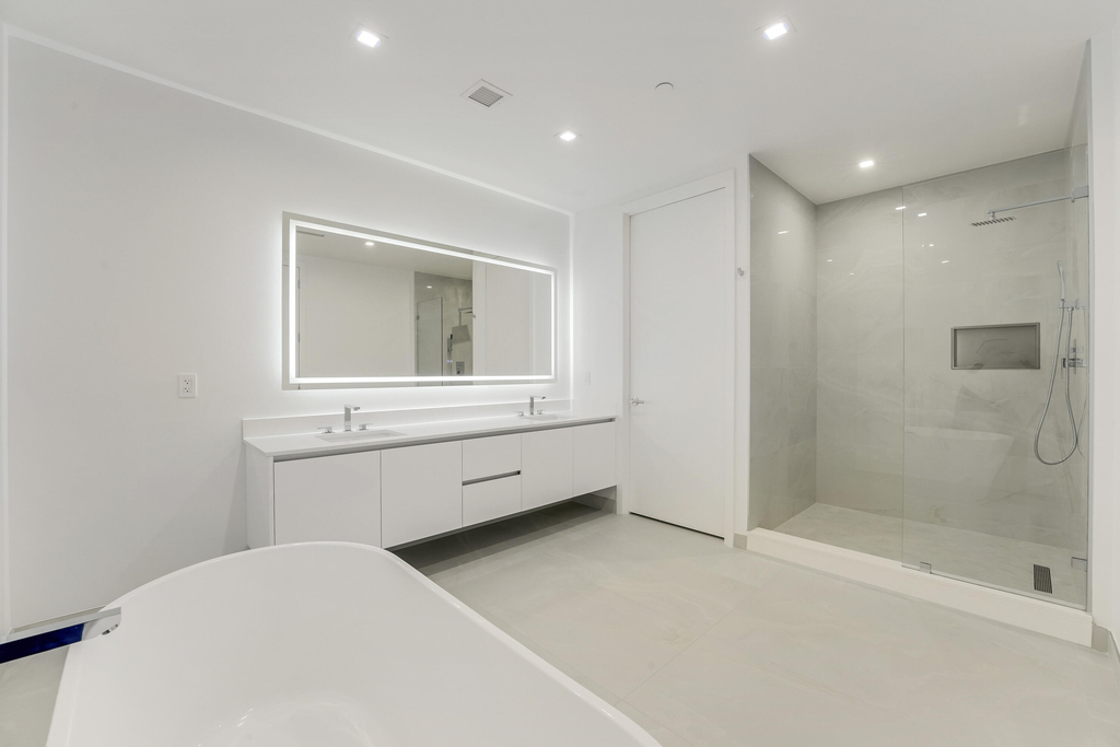 220 Lake Shore Drive - Photo 14