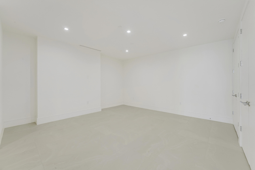 220 Lake Shore Drive - Photo 23