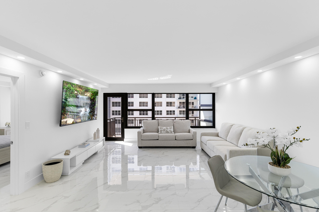 3800 Galt Ocean Drive - Photo 2