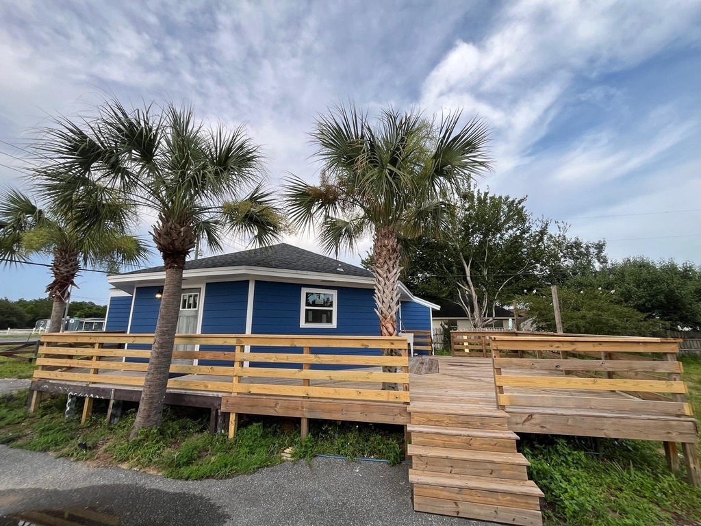 2040 Falconhurst Place - Photo 1