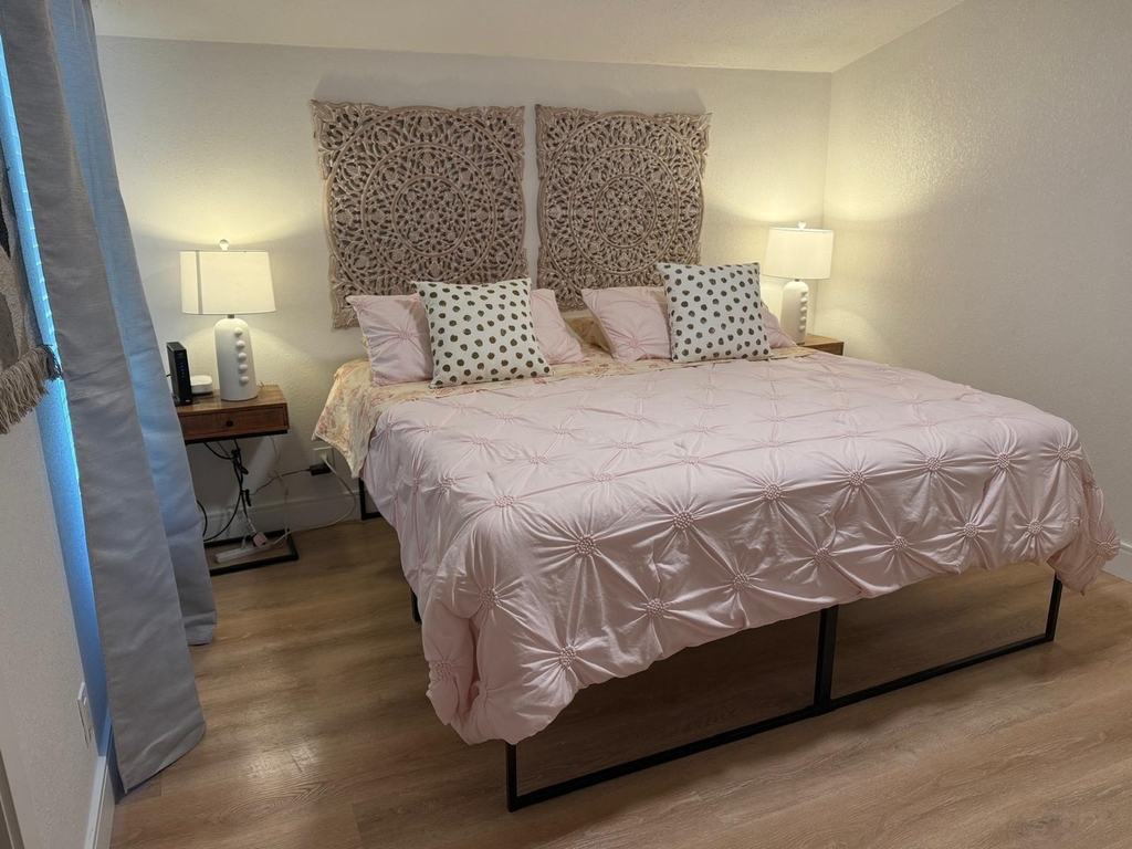 2040 Falconhurst Place - Photo 11