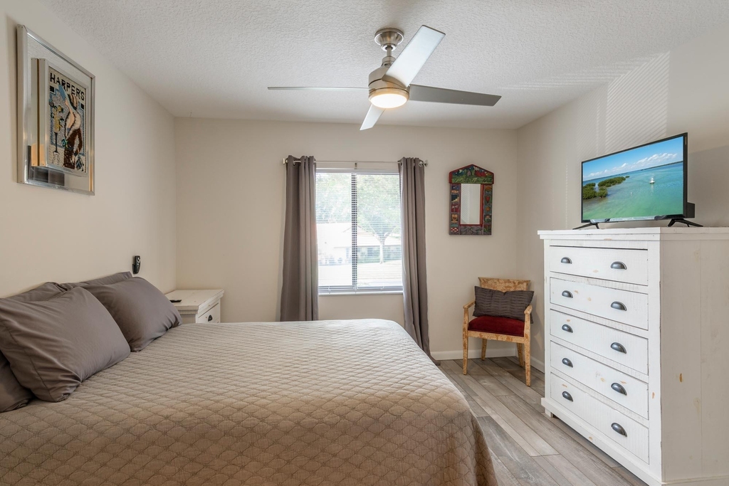 10624 Tropic Palm Avenue - Photo 21