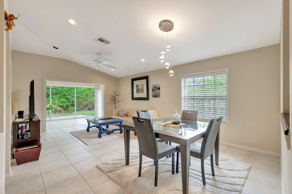 14211 W La Sedona Circle - Photo 8