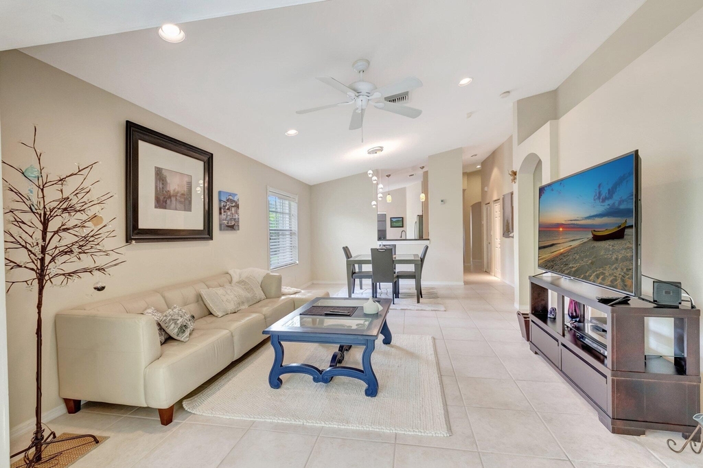 14211 W La Sedona Circle - Photo 13