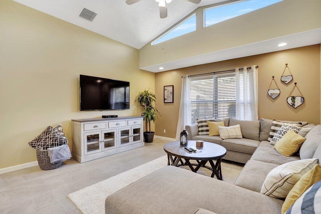 14148 Paddock Drive - Photo 16