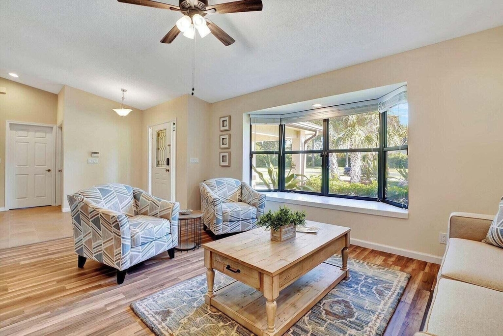 14148 Paddock Drive - Photo 4