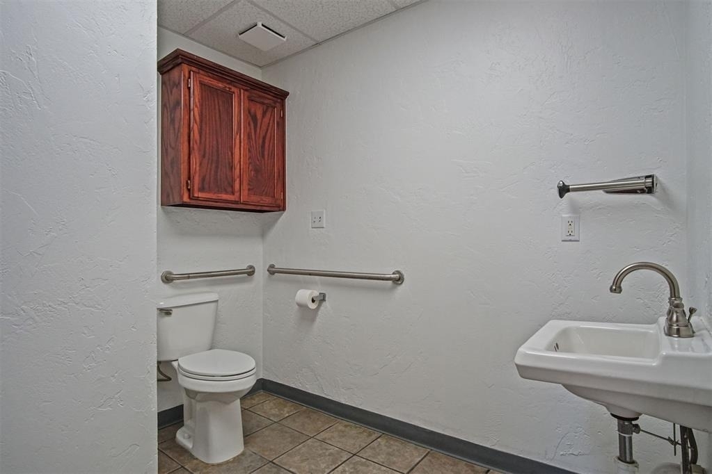 2412 N Palmer Circle - Photo 8
