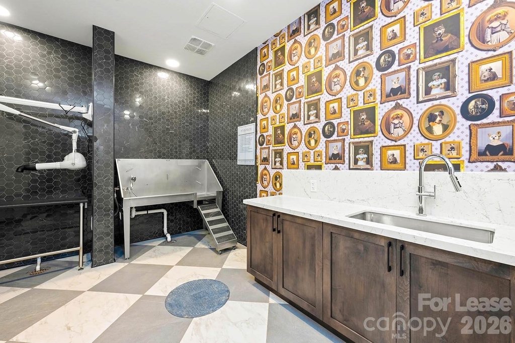 2025 Cleveland Avenue - Photo 7