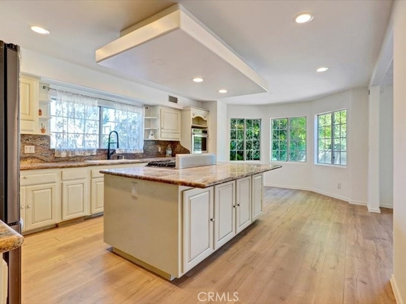 5224 Woodlake - Photo 8
