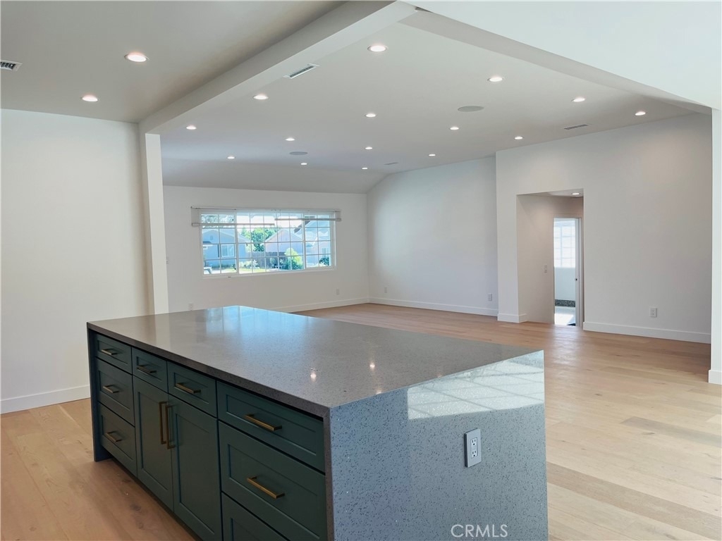 18371 Lahey - Photo 2