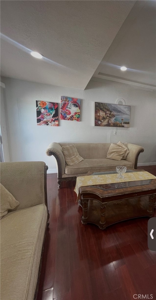 620 N Janss - Photo 1