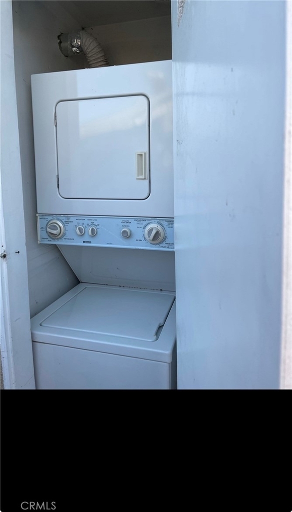 620 N Janss - Photo 7