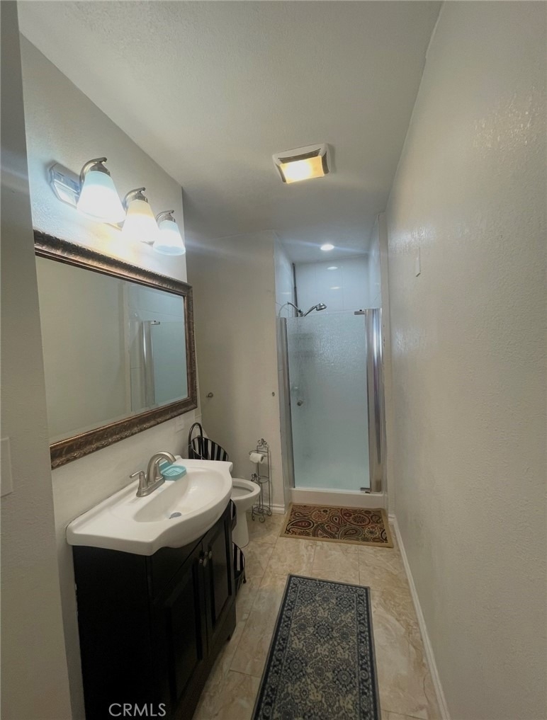 620 N Janss - Photo 3
